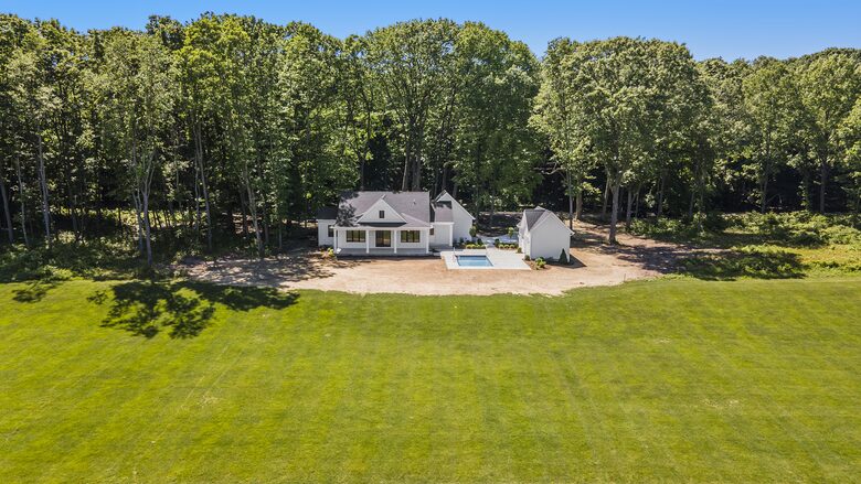 Saugatuck Bungalow - Saugatuck, Michigan