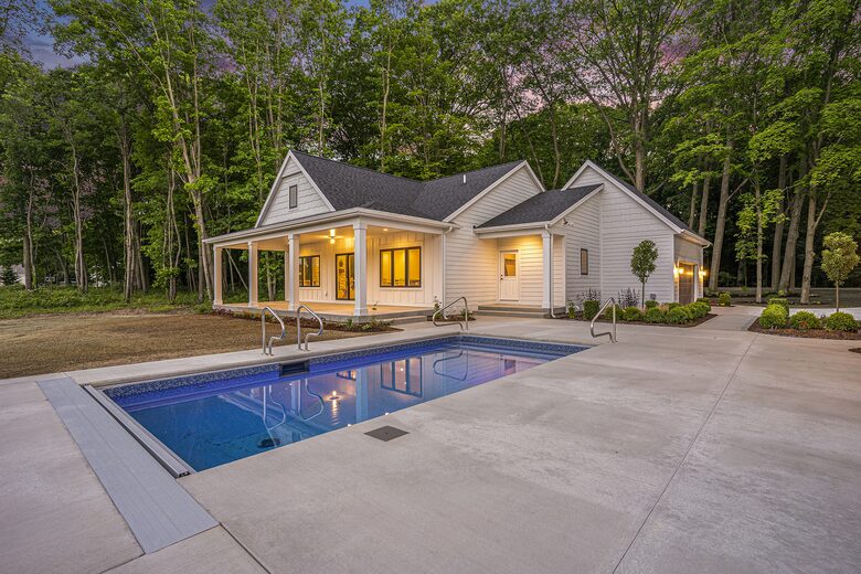 Saugatuck Bungalow - Saugatuck, Michigan