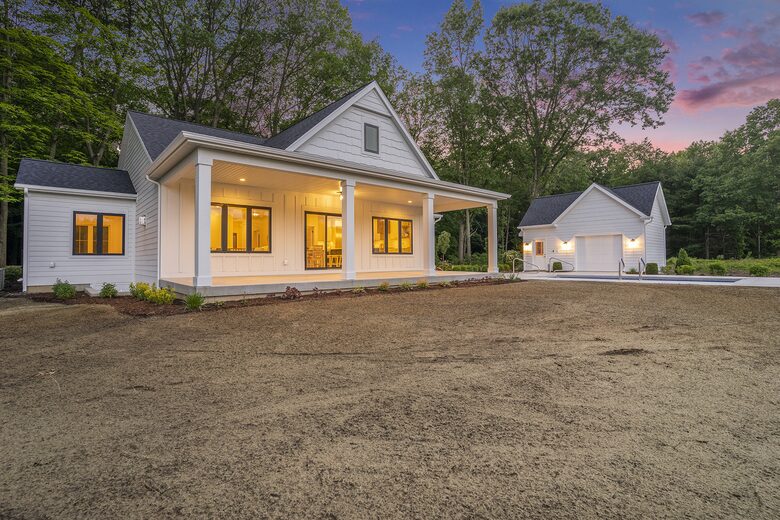 Saugatuck Bungalow - Saugatuck, Michigan