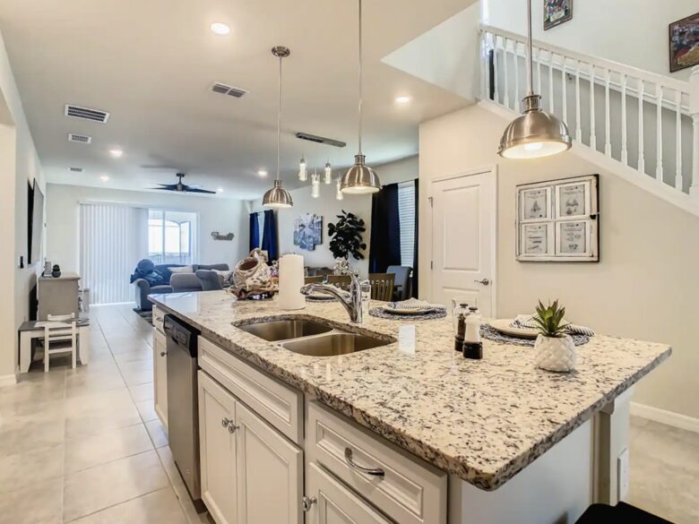 Kona Lane Hideaway | Near Disney with Resort Amenities - Davenport, Florida