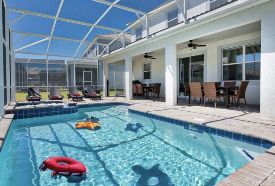 ChampionsGate Family Retreat | Near Disney with Resort Amenities - Davenport, Florida