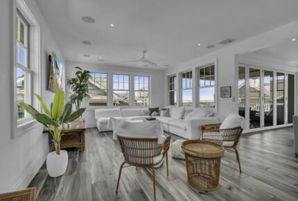 Stunning Mantoloking Beach House - Mantoloking, New Jersey