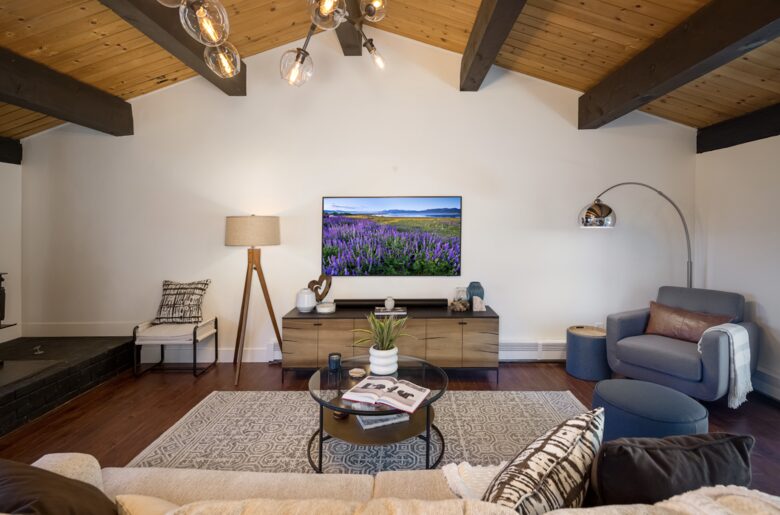 Stylish Modern Lake Tahoe Cabin - Incline Village, Nevada