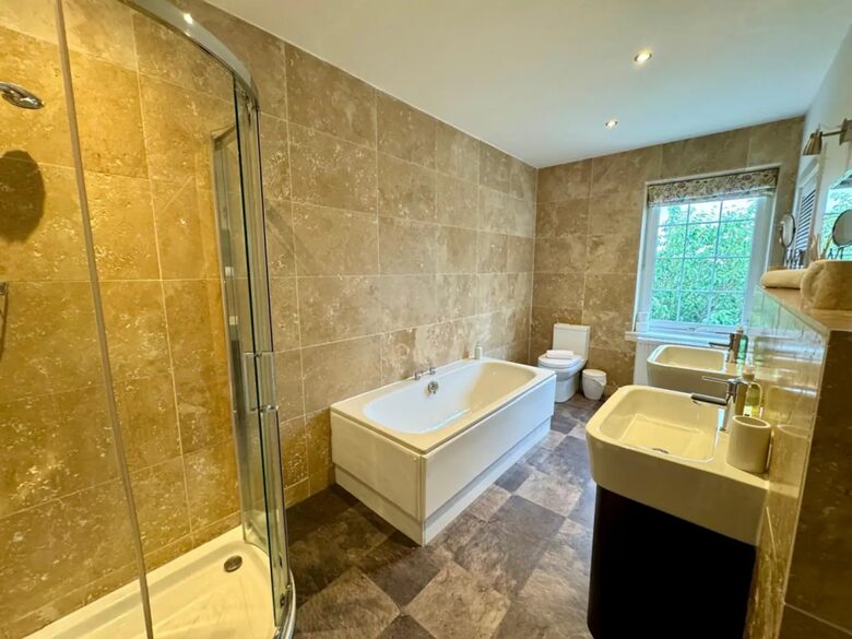 Luxury Cramond Villa - Cramond, Edinburgh, United Kingdom