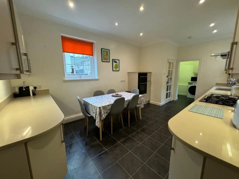 Luxury Cramond Villa - Cramond, Edinburgh, United Kingdom