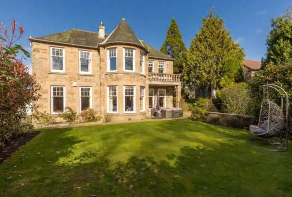 Luxury Cramond Villa - Cramond, Edinburgh, United Kingdom