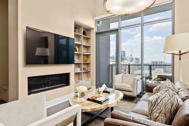 Skyline Penthouse with Breathtaking City Views - Atlanta, Georgia