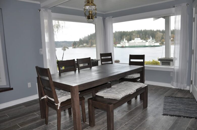 Waterfront Rich Passage Getaway - Port Orchard, Washington