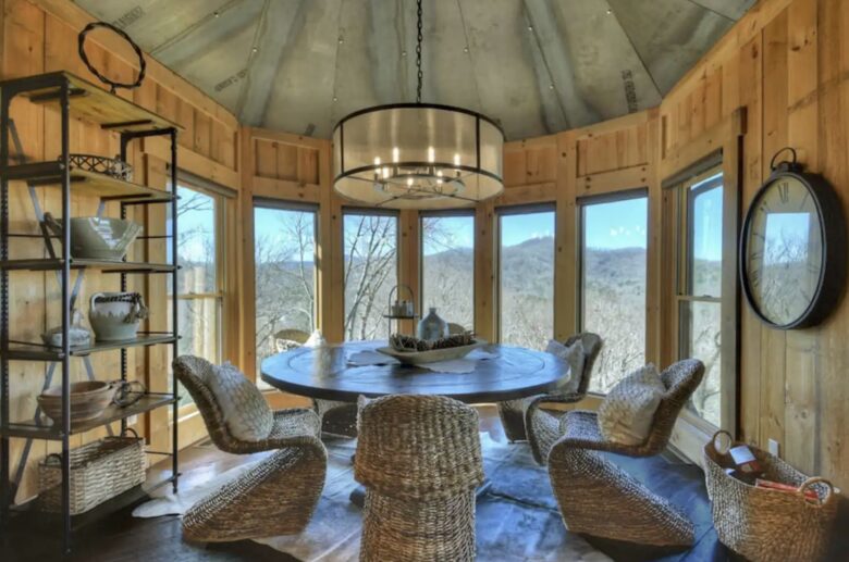Heights Haven Lodge | Blue Ridge Views & Luxury Living - Cherry Log, Georgia
