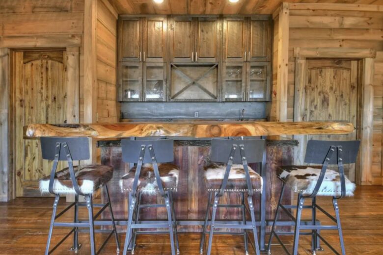 Heights Haven Lodge | Blue Ridge Views & Luxury Living - Cherry Log, Georgia