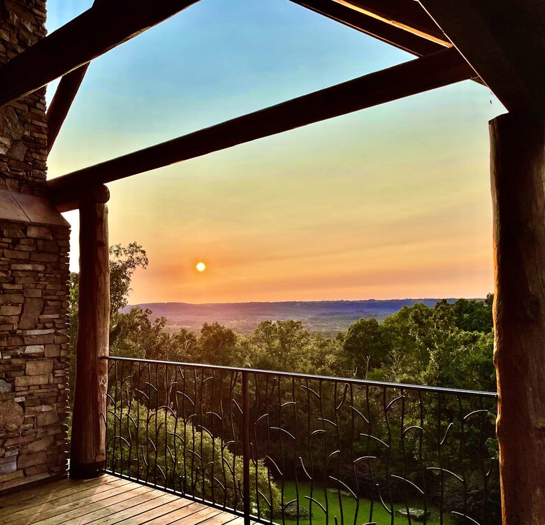 Dream Ranch Lodge & Hunting Preserve - Guntersville, Alabama