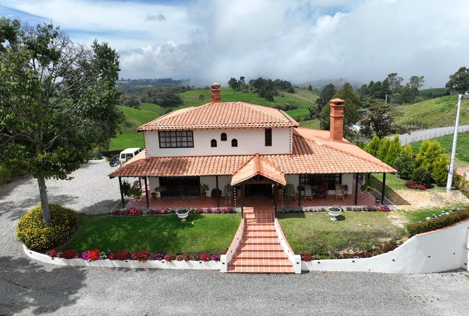 Finca Villa Rosales - Medellin, Colombia