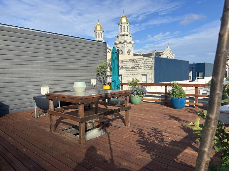 West Soma Oasis: 2-Bedroom Condo + Studio - San Francisco, California