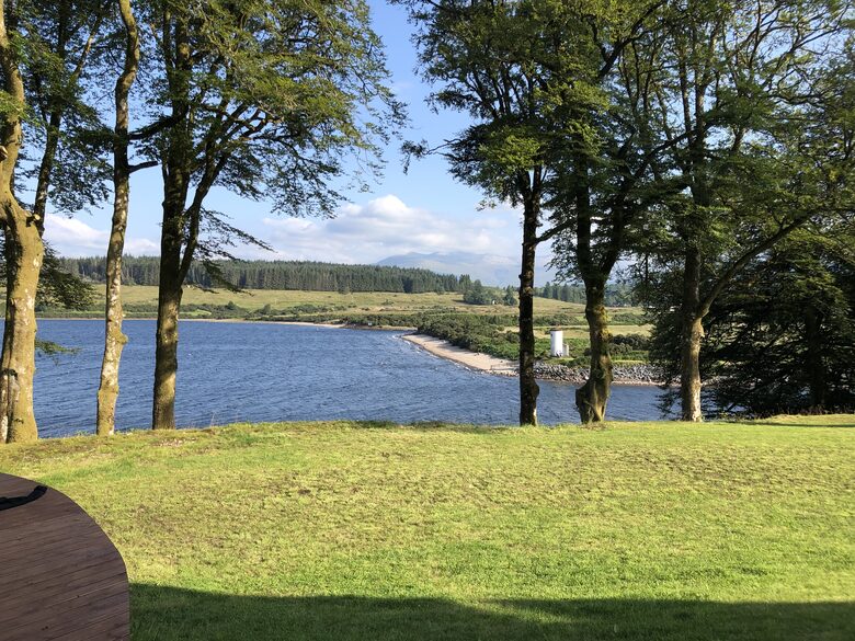Tall Pines Waterfront Highland Lodge - Gairlochy, United Kingdom