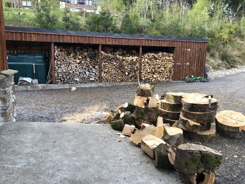 Tall Pines Waterfront Highland Lodge - Gairlochy, United Kingdom