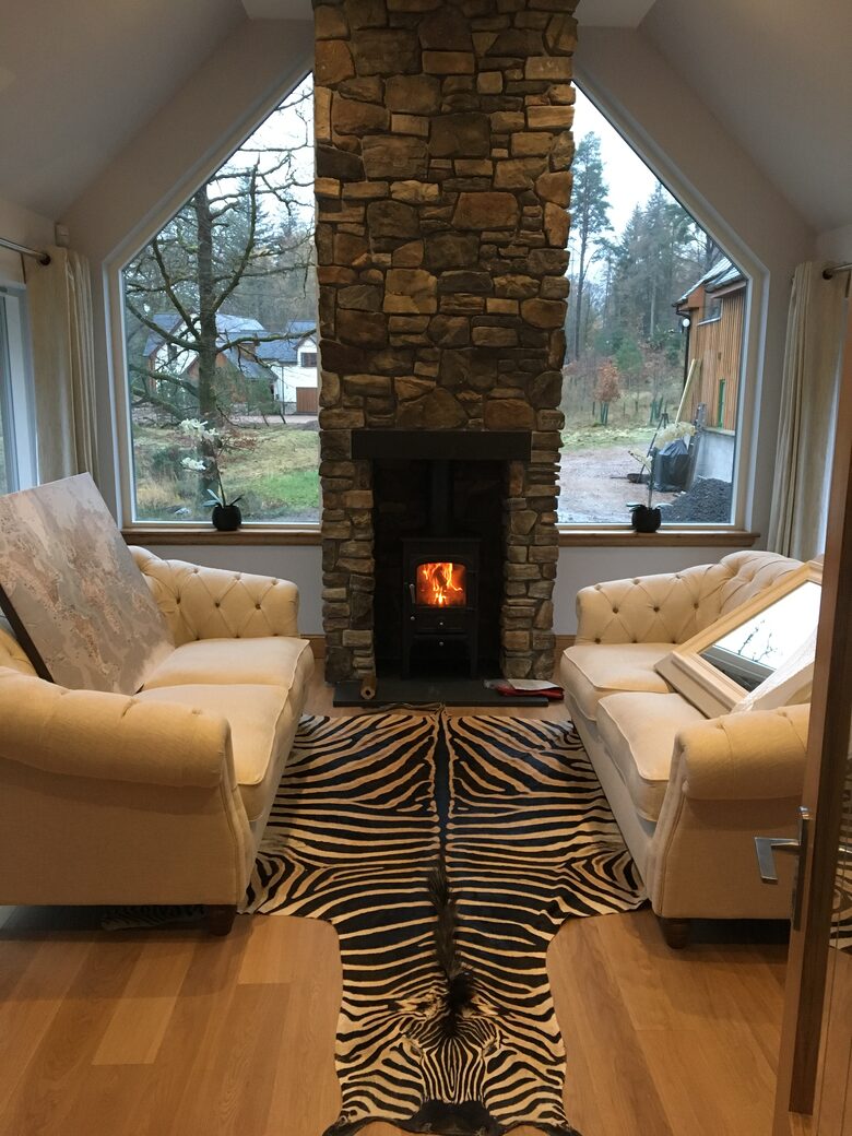 Tall Pines Waterfront Highland Lodge - Gairlochy, United Kingdom