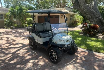 Waterfront Siesta Key Prime Location - Siesta Key, Florida