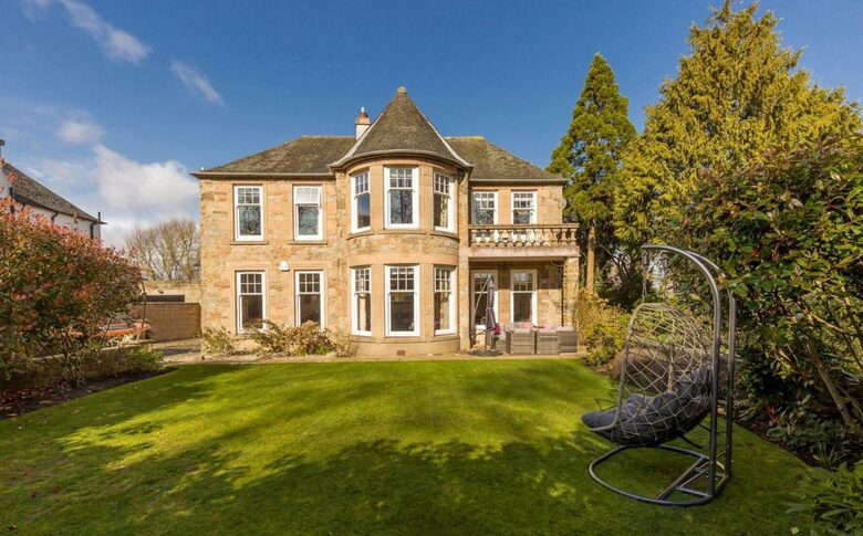 Luxury Cramond Villa - Cramond, Edinburgh, United Kingdom