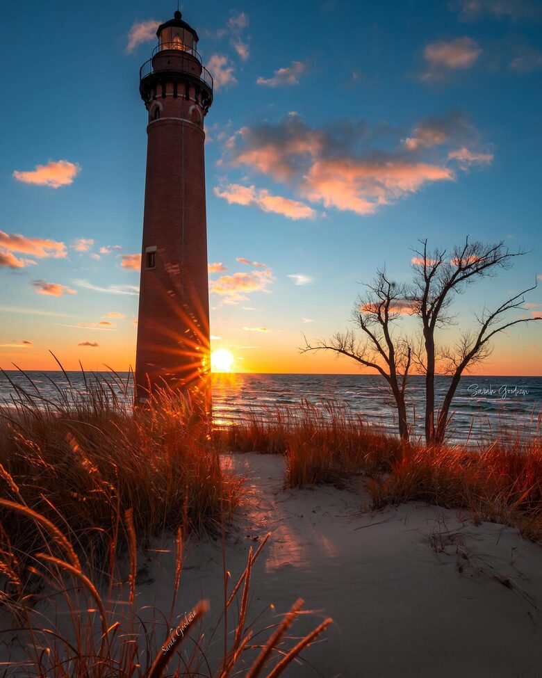 Spacious Mears Retreat - Steps From Lake Michigan and Sand Dunes - Mears, Michigan