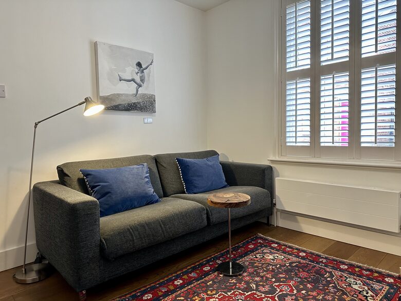 Second sitting room