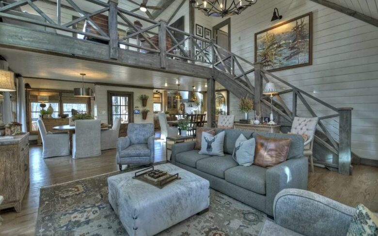 Luxury Family Compound in Blue Ridge | Amazing Outdoor Spaces and Close to Lake, River and Town - Blue Ridge, Georgia