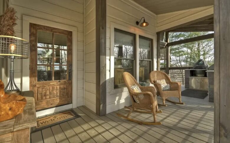 Luxury Family Compound in Blue Ridge | Amazing Outdoor Spaces and Close to Lake, River and Town - Blue Ridge, Georgia