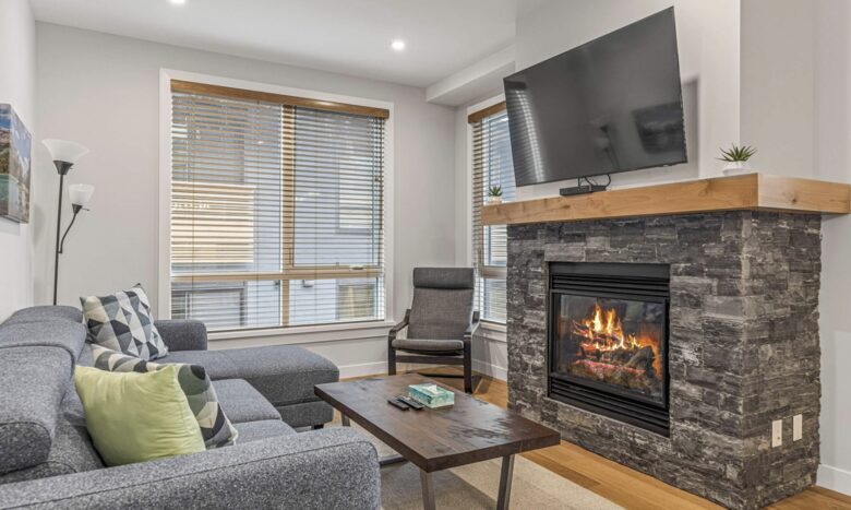 Tamarack Lodge | One-Bedroom Villa - Canmore, Canada