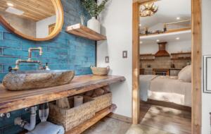 Romantic Luxury Retreat | With Hot/Cold Pool & Sauna - Wimberley, Texas