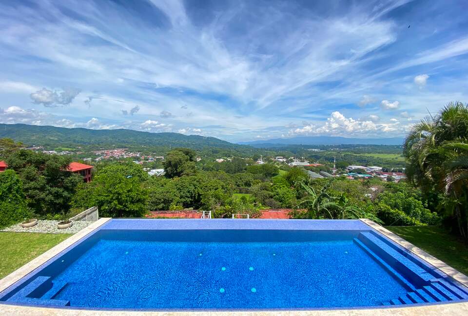 Casa Om | Luxury Villa with  Infinity Pool - Ciudad Colón, Costa Rica