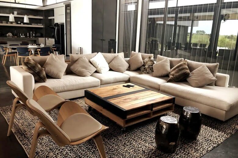 Modern Waterfront Lake House | Carmelo Golf - Carmelo, Uruguay