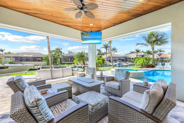 Magnolia Escape on Marco Island - Marco Island, Florida