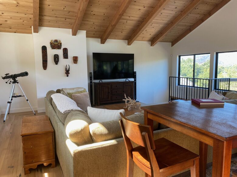 Upstairs entertainment area