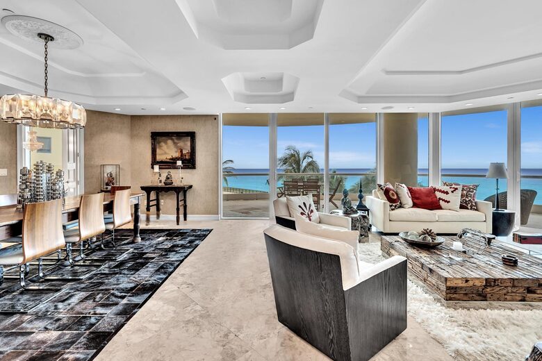 Ultra Luxe Miami Beachfront - Sunny Isles Beach, Florida