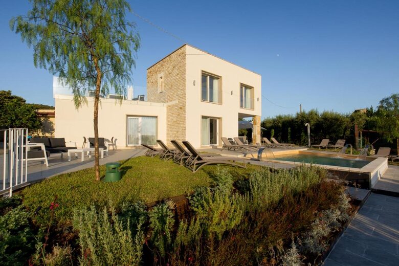 Scissure Sea Suite Villa - Gaeta, Italy