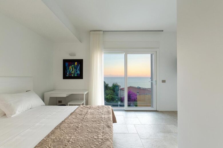 Scissure Sea Suite Villa - Gaeta, Italy