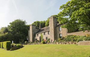 Fernhill Castle - Farnhill, United Kingdom