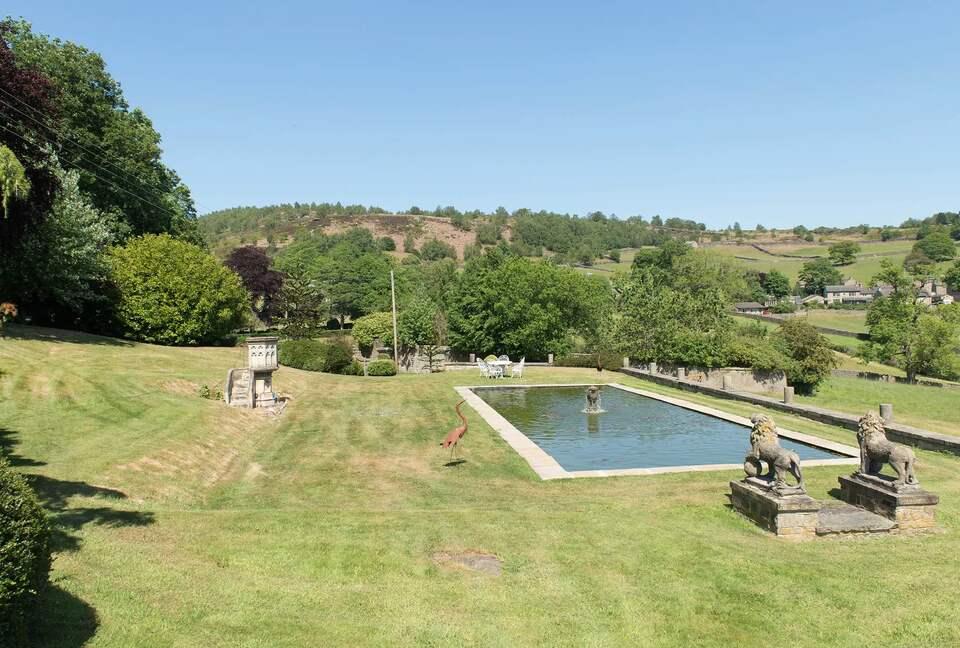 Fernhill Castle - Farnhill, United Kingdom