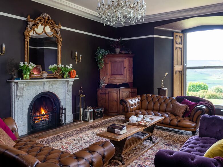 Fernhill Castle - Farnhill, United Kingdom