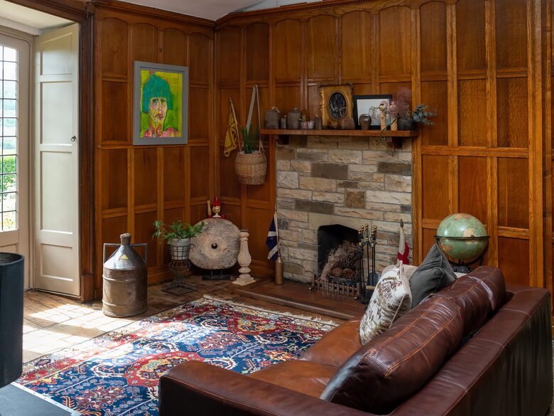 Fernhill Castle - Farnhill, United Kingdom