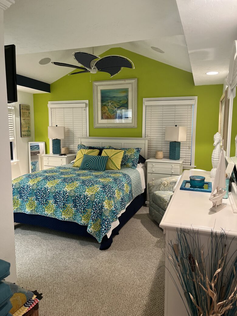 Beachside Bungalow - Bradenton Beach, Florida