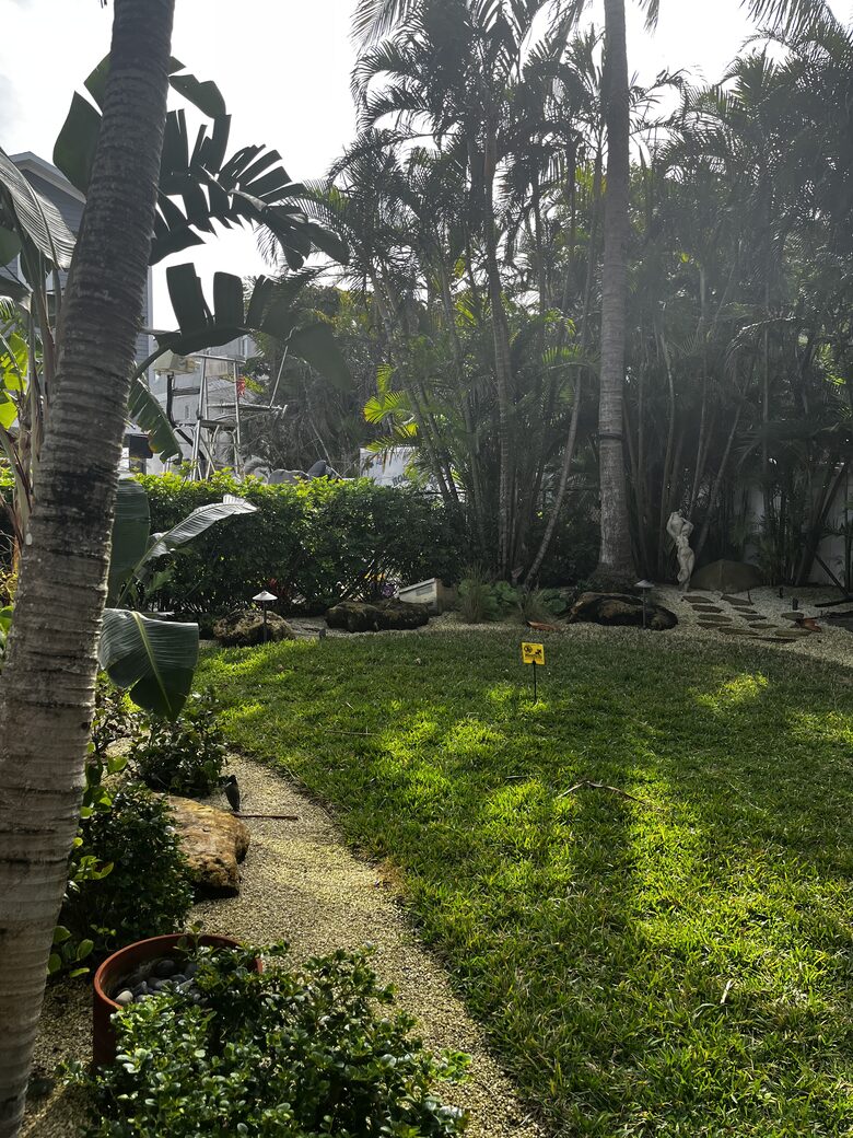 Beachside Bungalow - Bradenton Beach, Florida