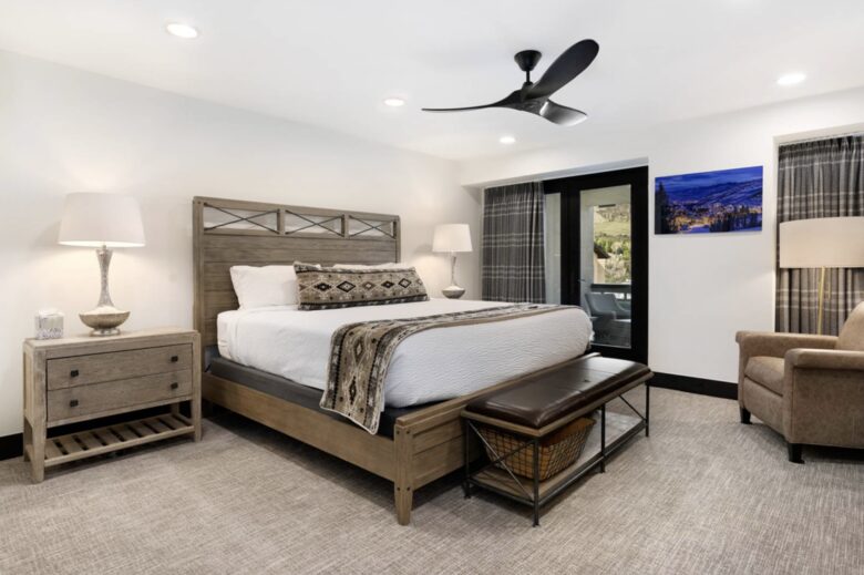 Stunning Avon Condo at The Lodge | Walk to Beaver Creek Gondola - Avon, Colorado