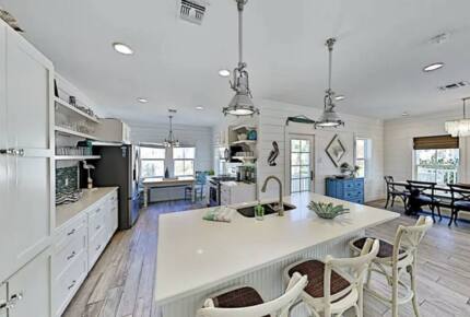 Beachside at Tiffany's - Port Aransas, Texas