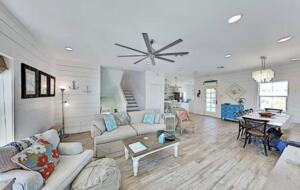Beachside at Tiffany's - Port Aransas, Texas