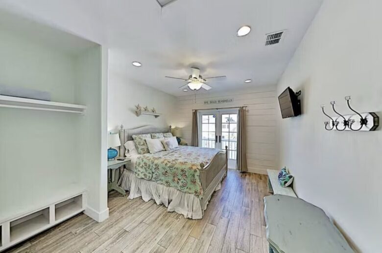 Beachside at Tiffany's - Port Aransas, Texas