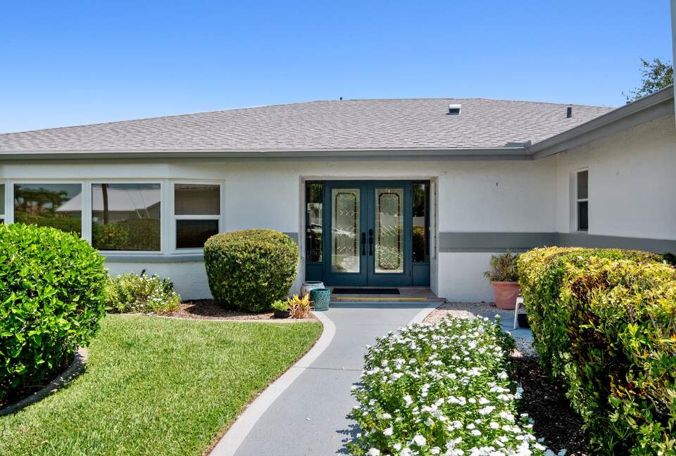 Waterloo - Cape Coral, Florida
