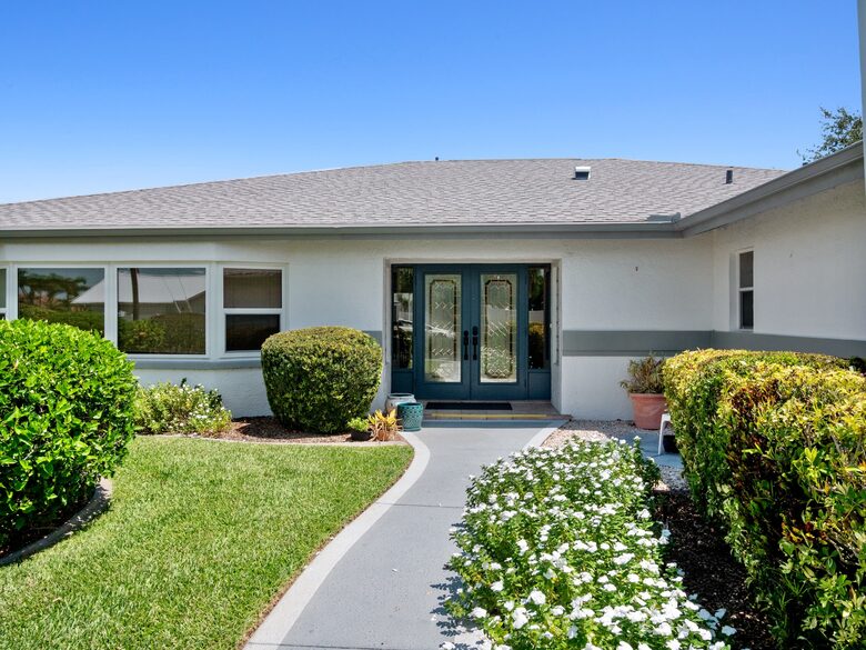 Waterloo - Cape Coral, Florida