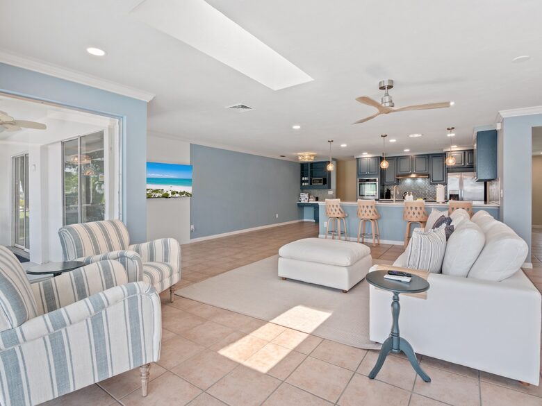 Waterloo - Cape Coral, Florida