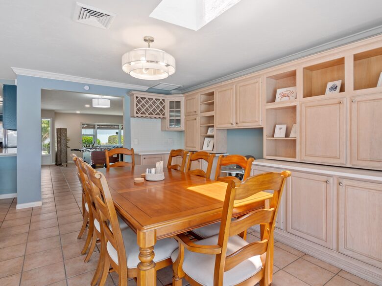 Waterloo - Cape Coral, Florida