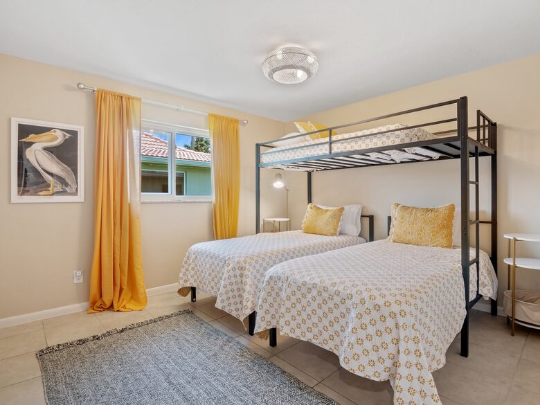 Waterloo - Cape Coral, Florida